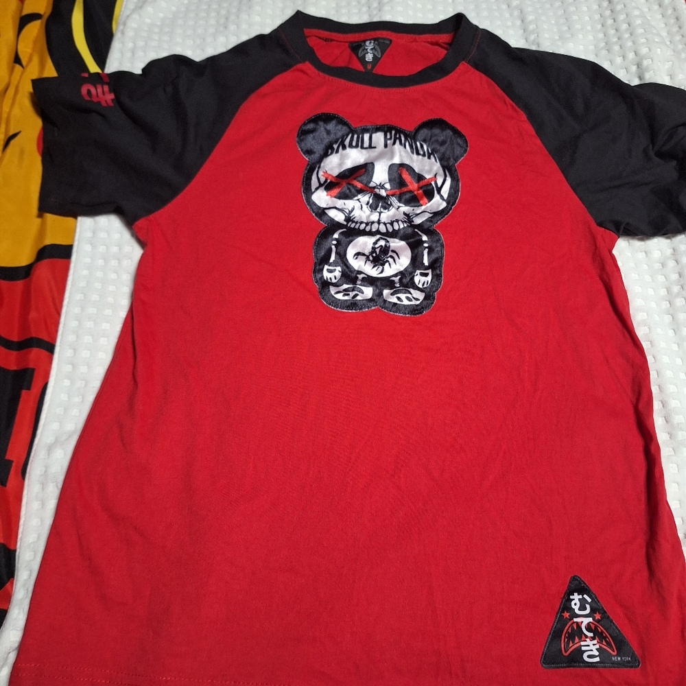 Red and Black Cartoon Graphic Short Sleeve Tee
